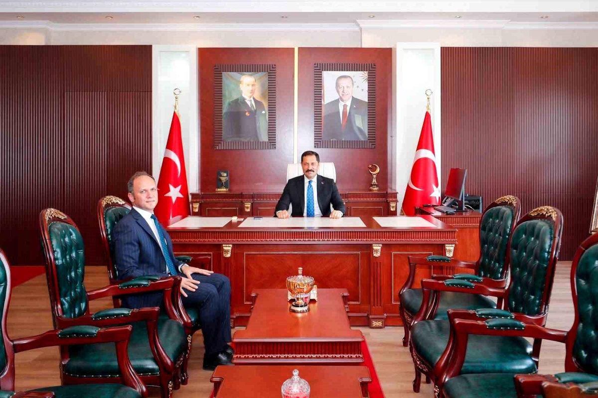 Vali Masatlı\'dan Yeni Kaymakam\'a Ziyaret