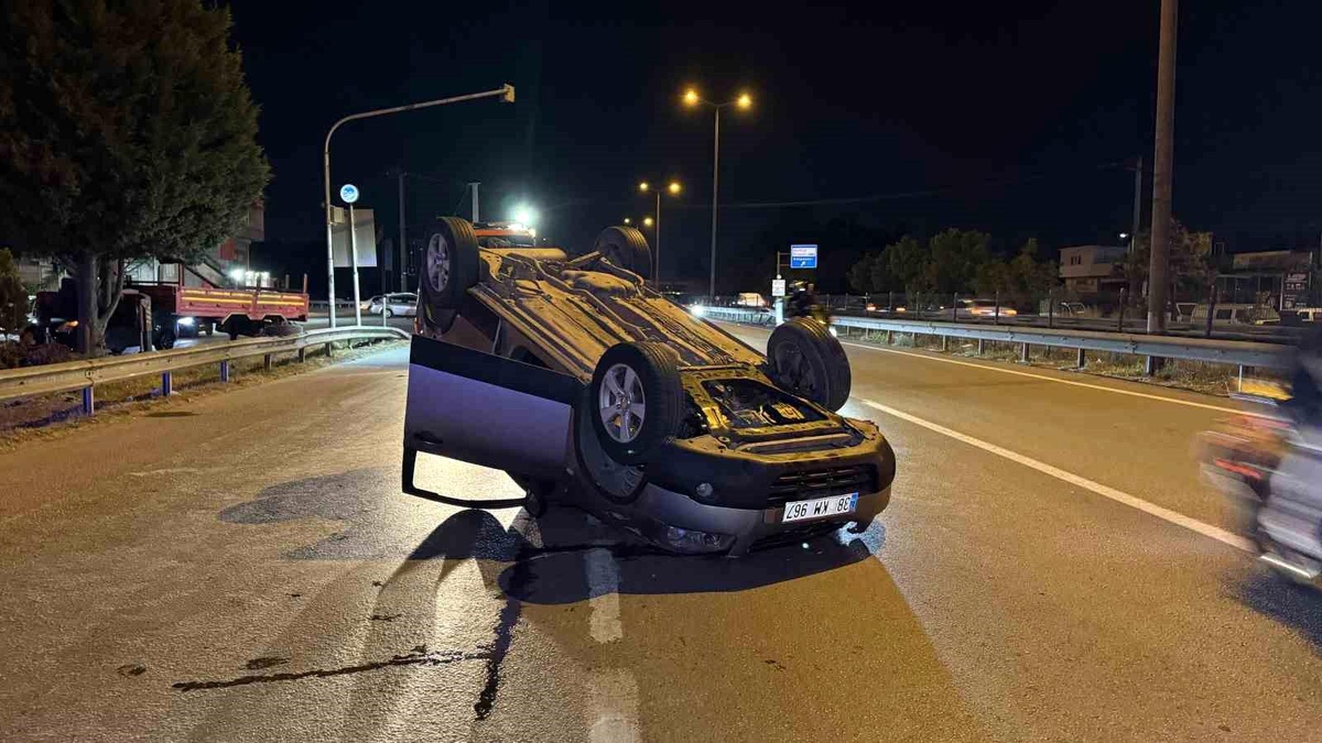 Sakarya\'da Alkollü Sürücü Kaza Yaptı