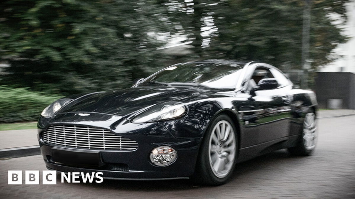 Aston Martin 550 Milyon Sterlin Borç Aldı