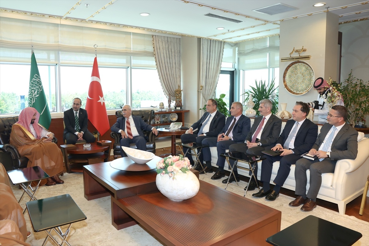 AYM ve Suudi Adalet Bakanı Görüşmesi