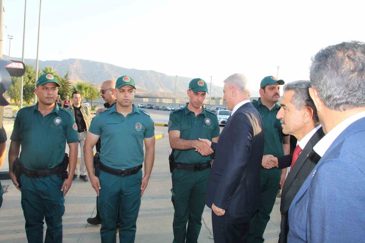 Bakan Bolat: Habur, Orta Doğu\'ya açılan en önemli ihracat kapısı