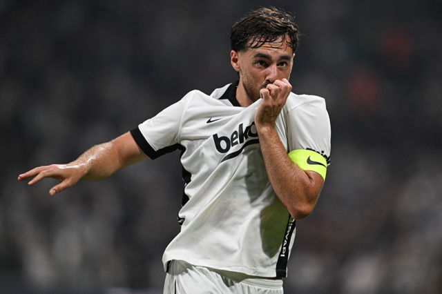Beşiktaş, Midtjylland'ı tek golle yıktı