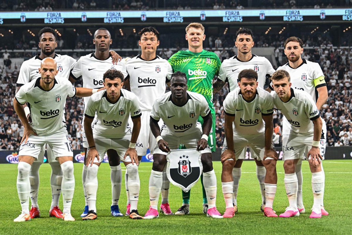 Beşiktaş\'ta korkutan sakatlık