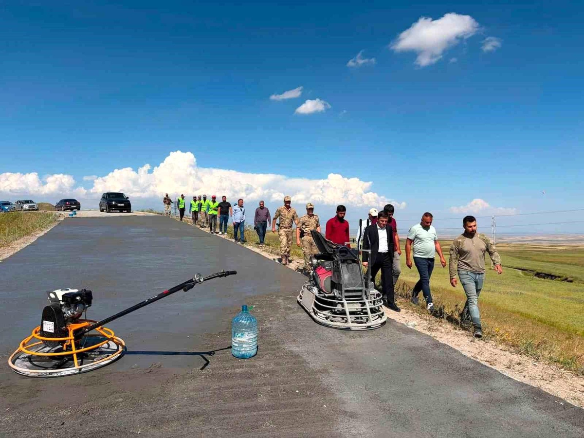 Kaymakam Zengin, Beton Yol Projesini İnceledi