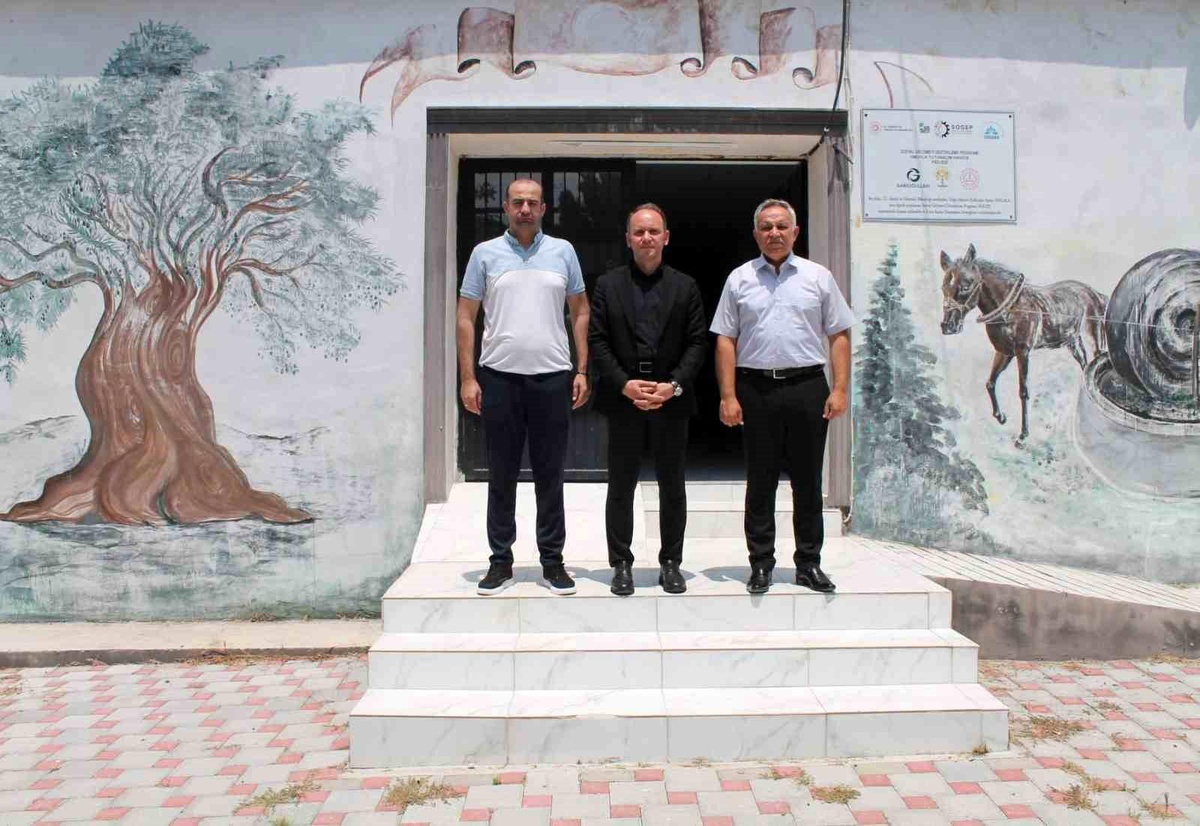 Kaymakam Akpınar, Köy Yaşam Merkezini Ziyaret Etti