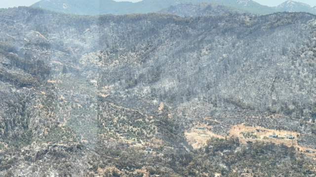Fethiye’deki yangının tahribatı havadan görüntülendi