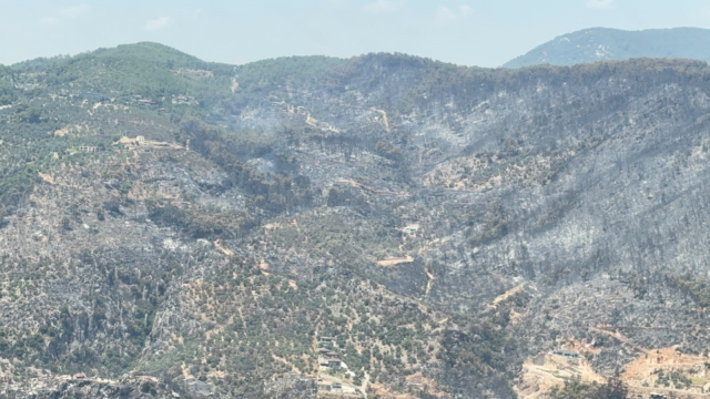 Fethiye’deki yangının tahribatı havadan görüntülendi