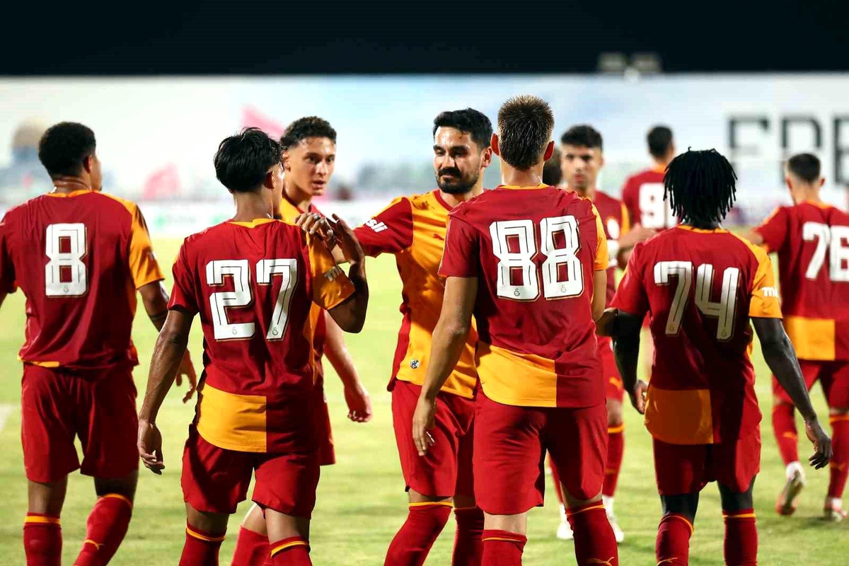 Galatasaray Monza ile Hazırlık Maçında