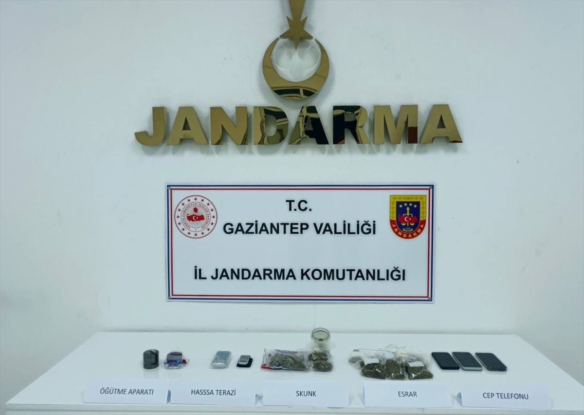 Gaziantep\'te Uyuşturucu Operasyonu: 14 Tutuklama
