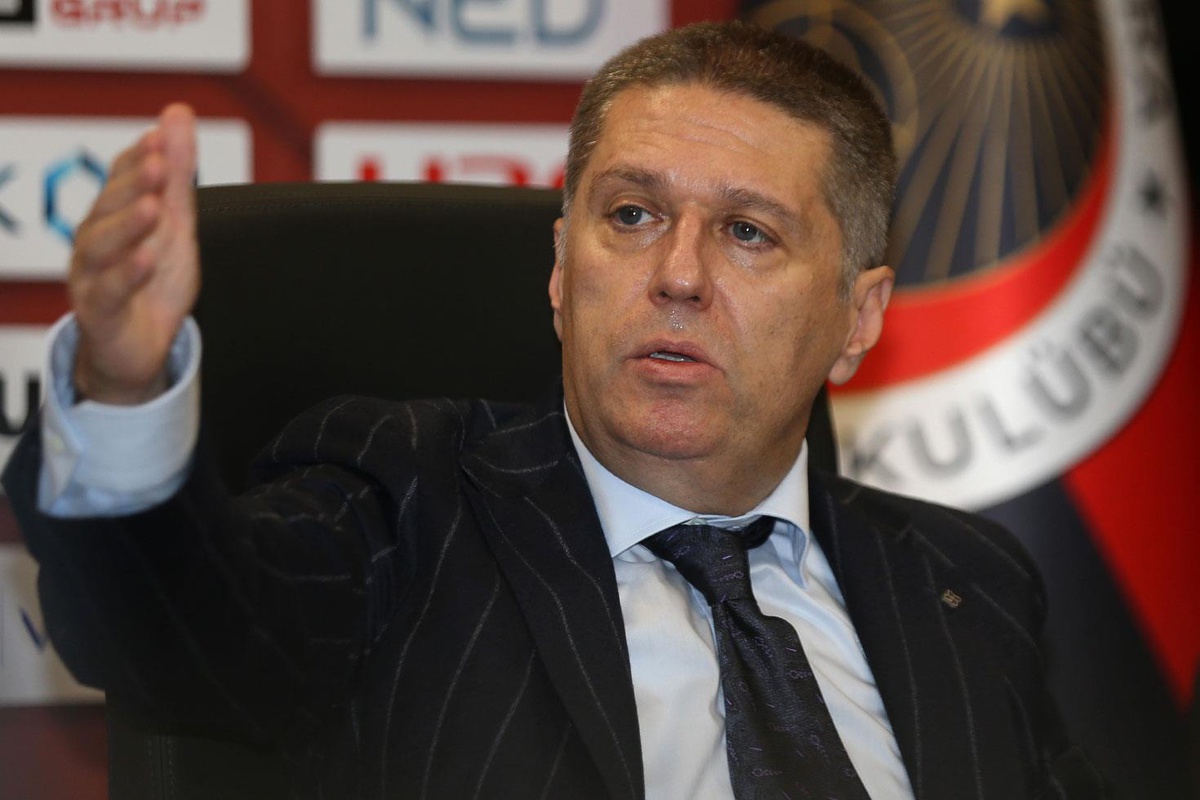 Gençlerbirliği Başkanı Arda Çakmak, anlaşmaya vardıkları Fenerbahçeli futbolcuyu duyurdu