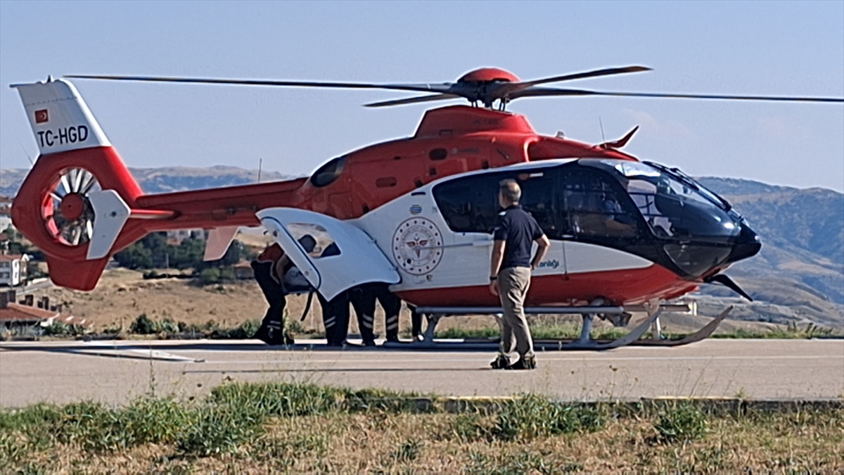 Kalp Krizi Geçiren Hasta Hava Ambulansıyla Sevk Edildi