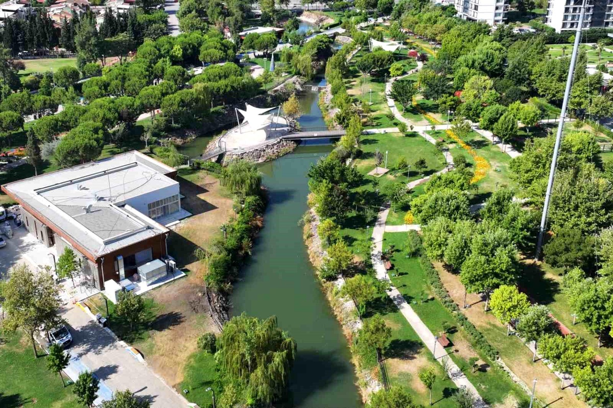 Kent Park\'ta kötü koku tarihe karışıyor