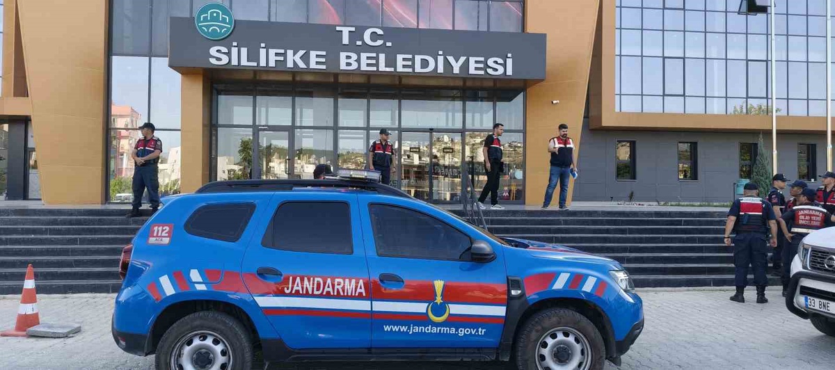 Silifke belediyesi’ne yönelik soruşturmada tutuklu sayısı 11’e yükseldi