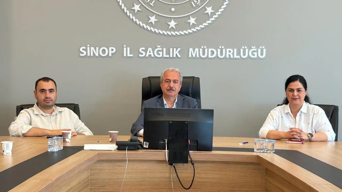 Sinop\'ta Sağlıklı Hayat Merkezi Değerlendirme Toplantısı