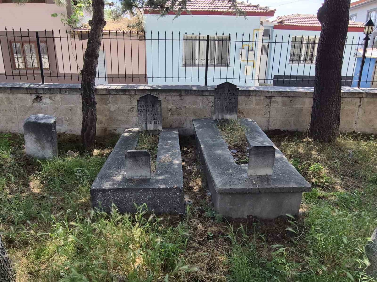 Sivrihisar\'nın Gizemli Kurşunlu Camisi