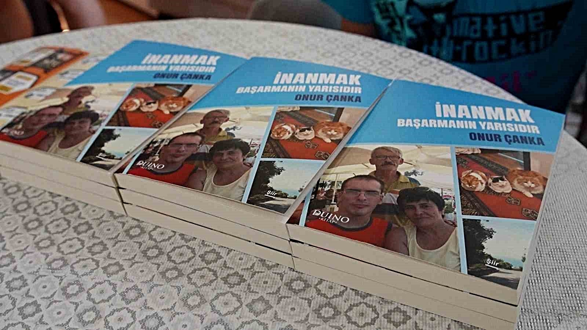 Onur Çanka\'dan Umut Dolu Şiir Kitabı