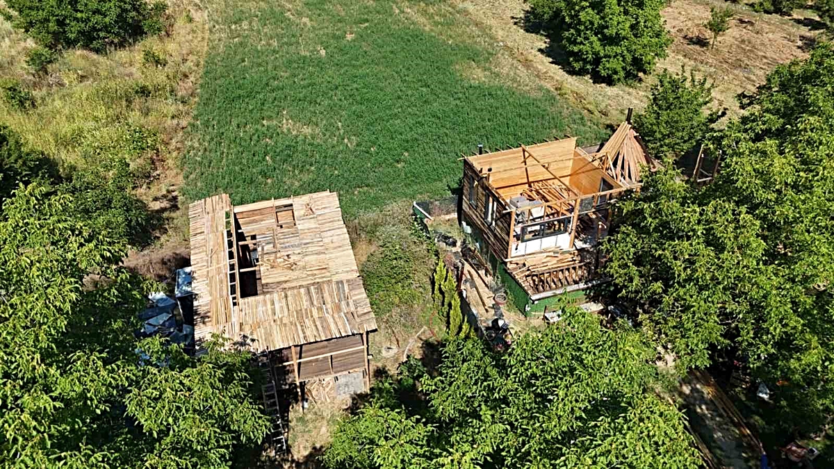 İnegöl Belediyesi’nden çitli’de 16 kaçak yapıya müdahale