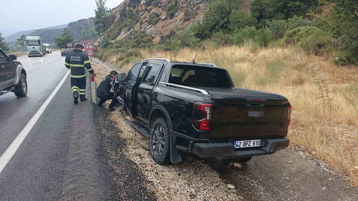 Ağlasun\'da Trafik Kazası: 4 Yaralı