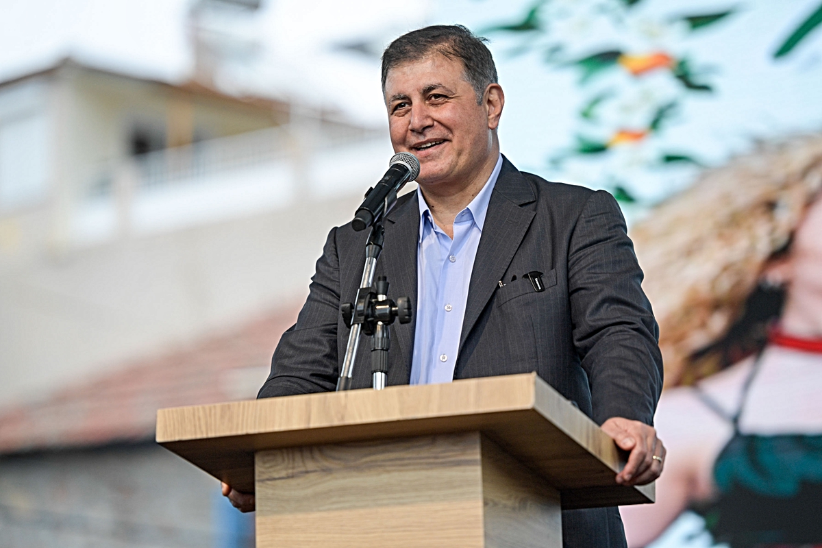 Cemil Tugay: Belediye Başkanlığı görevime bağımsız olarak devam edeceğim
