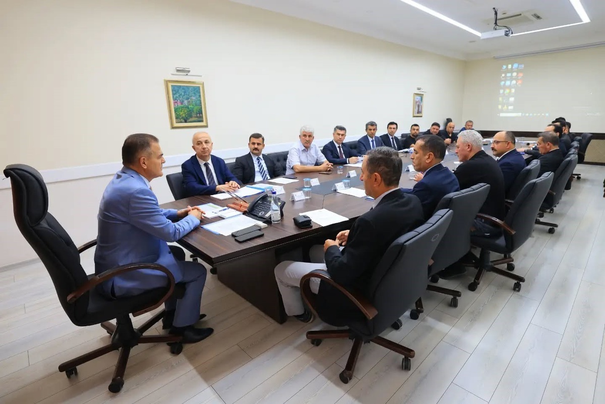 Köyceğiz Gölü\'nde Elektrikli Tekne Dönüşümü