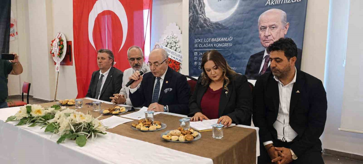 MHP Söke’de Onur Şahin dönemi başladı