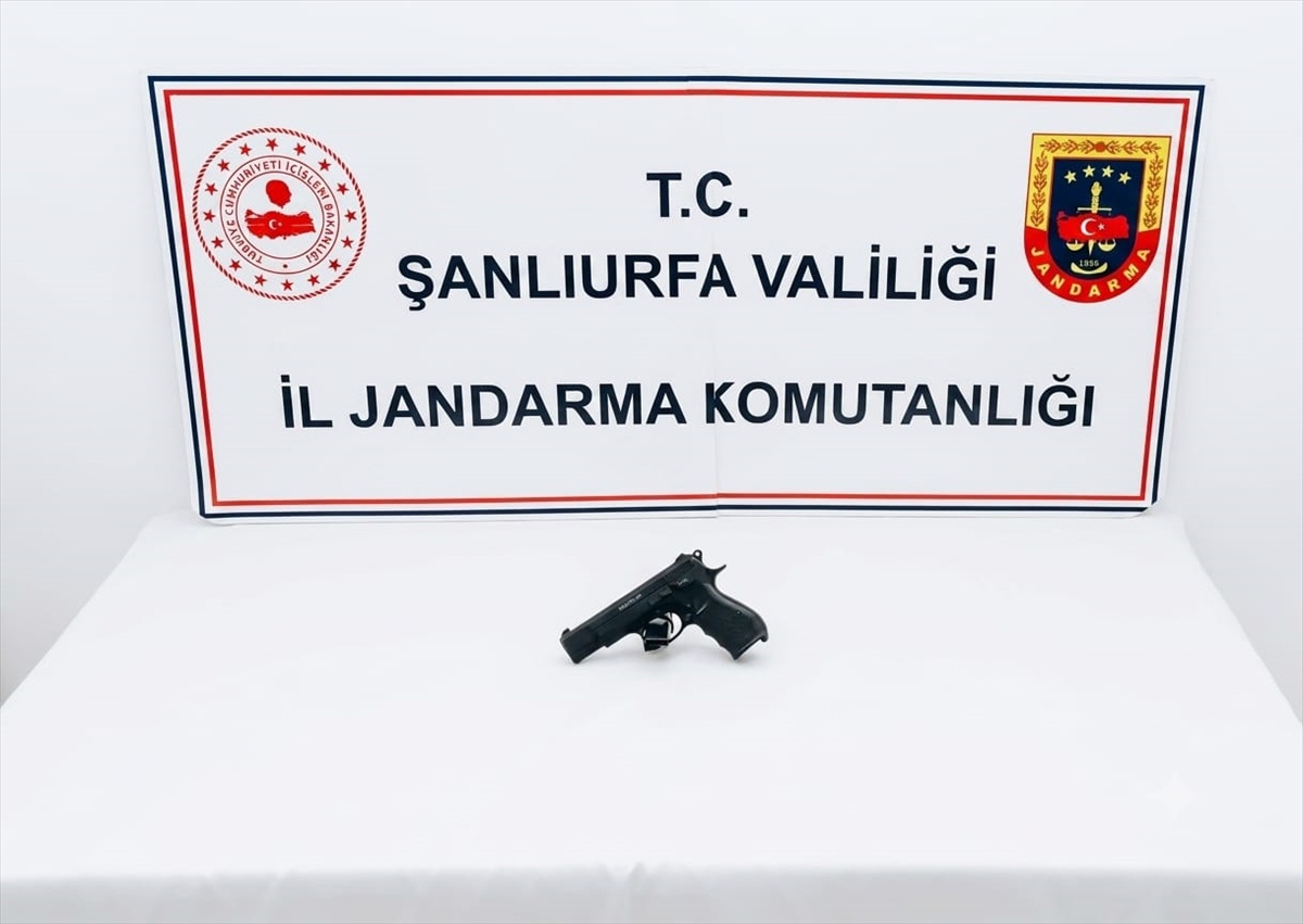 Birecik\'te Yorgun Mermi Yaraladı, İki Şüpheli Gözaltında