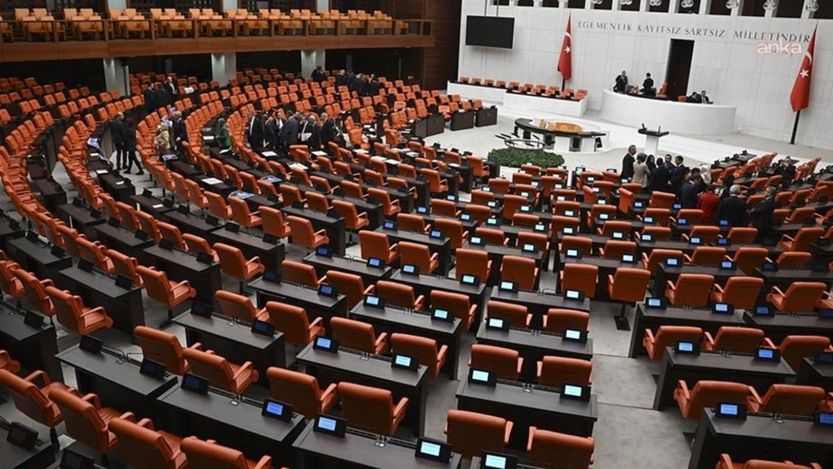 YENİ Parti TBMM\'de İkinci Büyük Parti Oldu