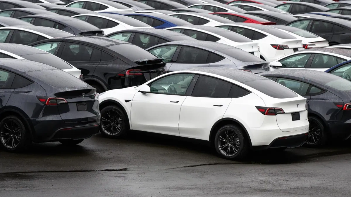 Avrupa\'da Elektrikli Otomobil Satışları Yüzde 40,5 Arttı