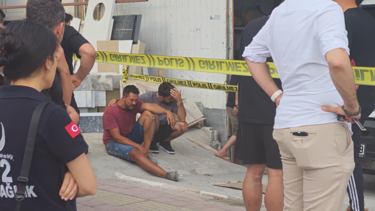 Kepez\'de Mermerin Çarpmasıyla Kadın Hayatını Kaybetti