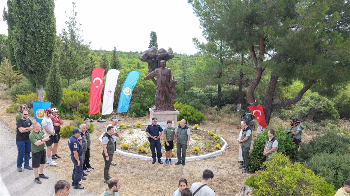Çanakkale\'de orman yangını şehidi Orman Bölge Müdürü Talat Göktepe anıldı