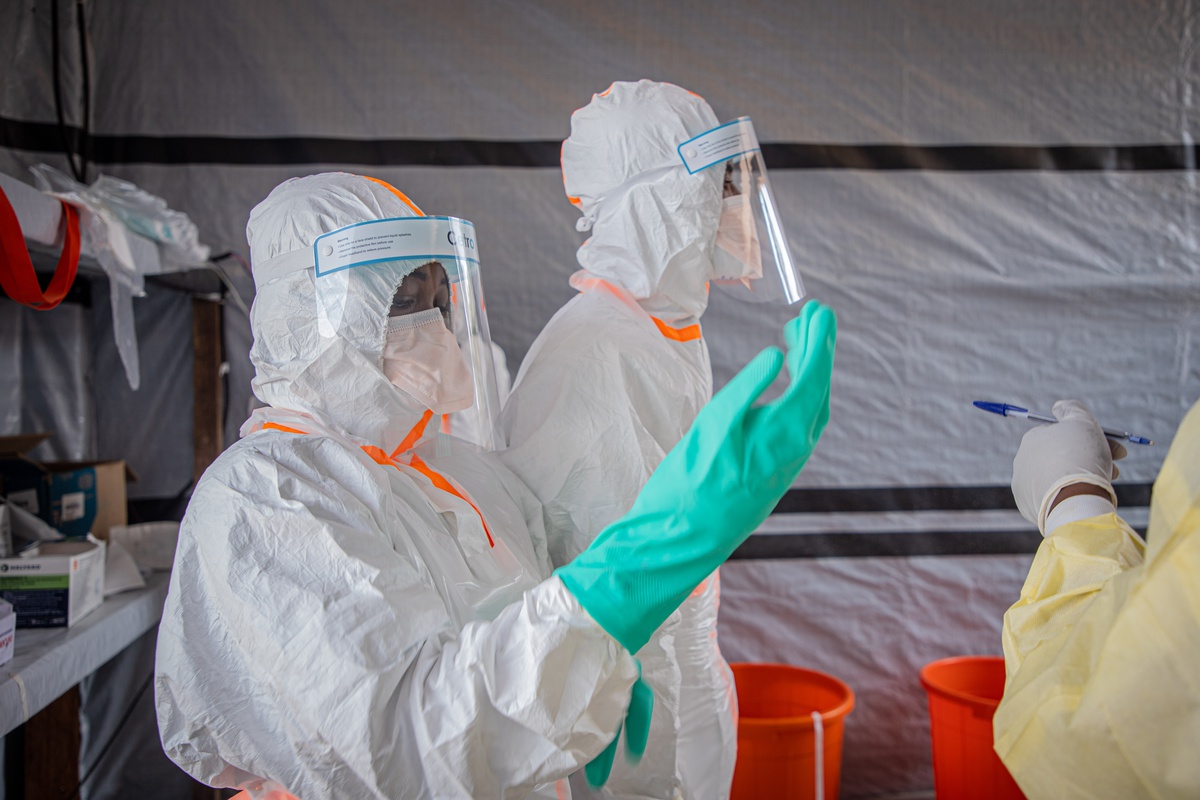 Kongo\'da Ebola Vaka Sayısı 2.905\'e Yükseldi