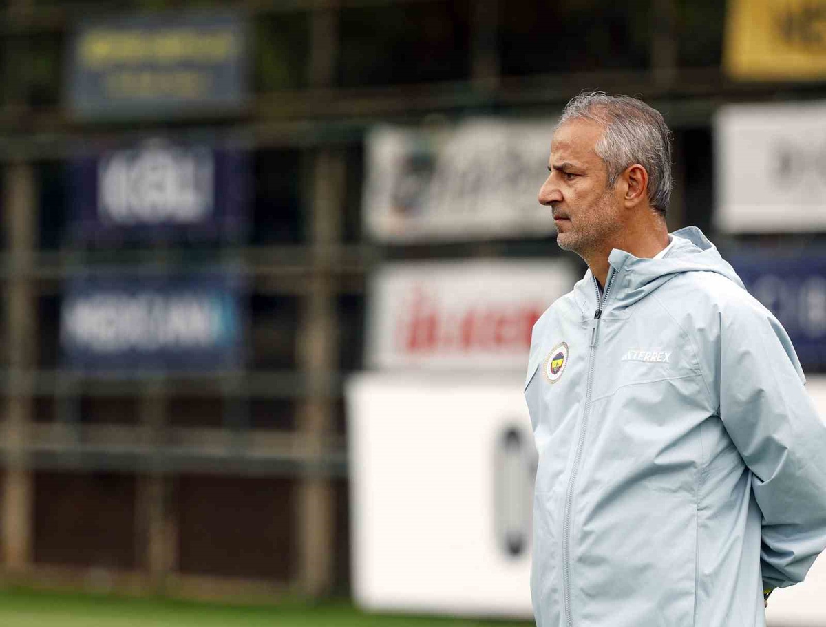 Fenerbahçe, UEFA Rövanşına Hazırlanıyor