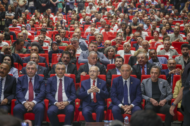 Kılıçdaroğlu'nun <a class='keyword-sd' href='/yeni-parti/' title='Yeni Parti'>Yeni Parti</a> sevinci: Çok şükür arınma gerçekleşti