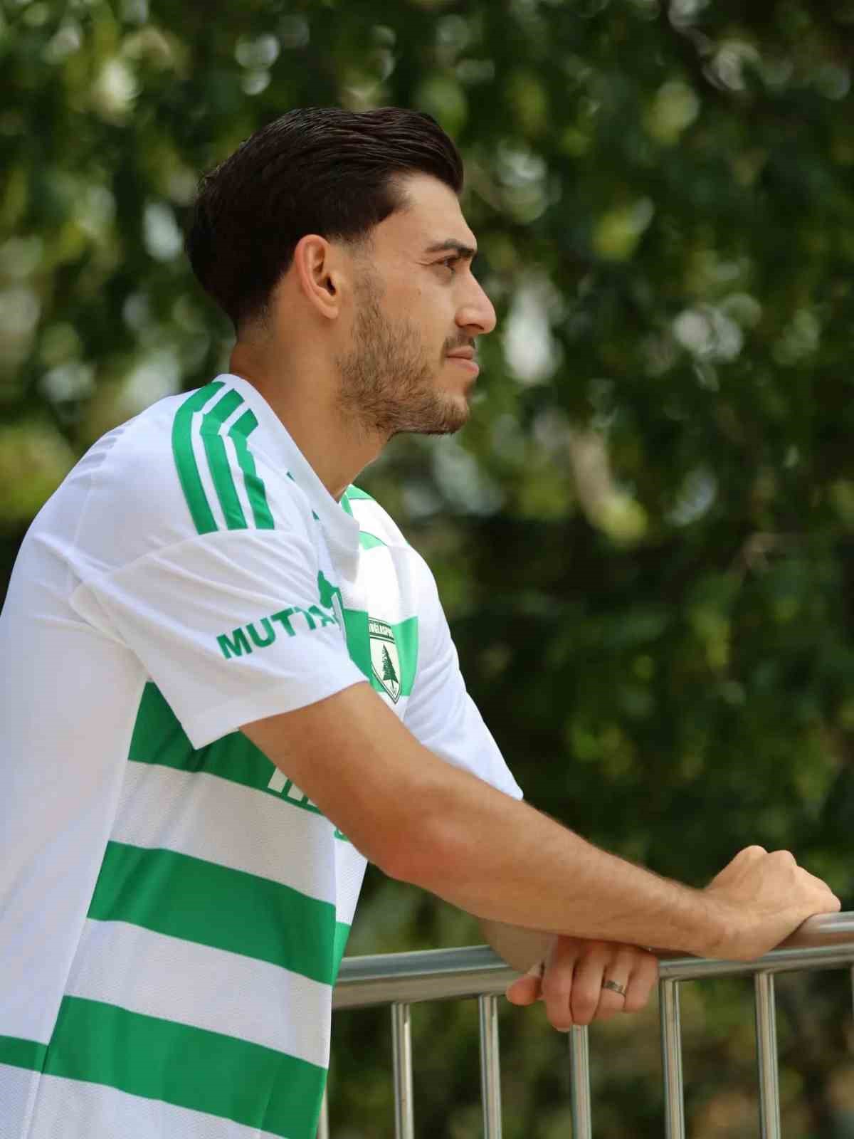 Muğlaspor'dan Orta Sahaya Takviye
