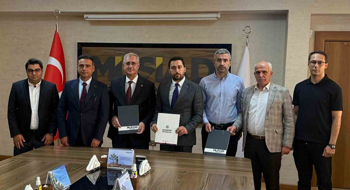 GAÜN ve MÜSİAD\'dan Ticaret Akademisi