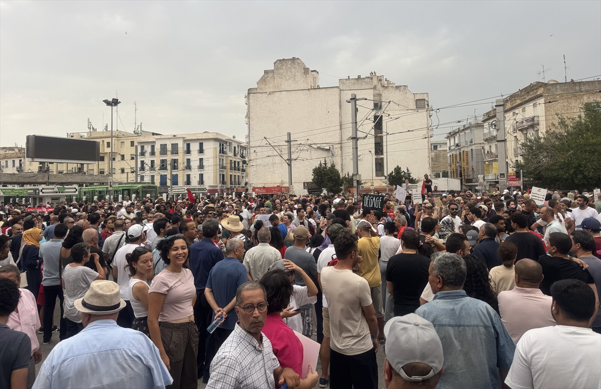 Tunus’ta Kays Said Yönetimine Karşı Protesto