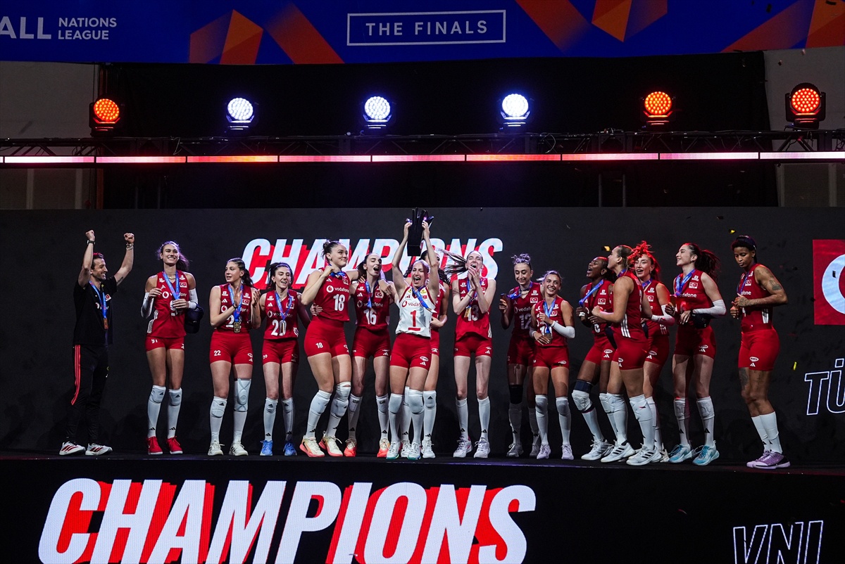 A Milli Kadın Voleybol Takımı, VNL Şampiyonu!