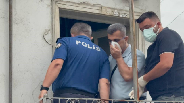 Ağır koku acı gerçeği ortaya çıkardı! 73 yaşındaki adam evinde ölü bulundu