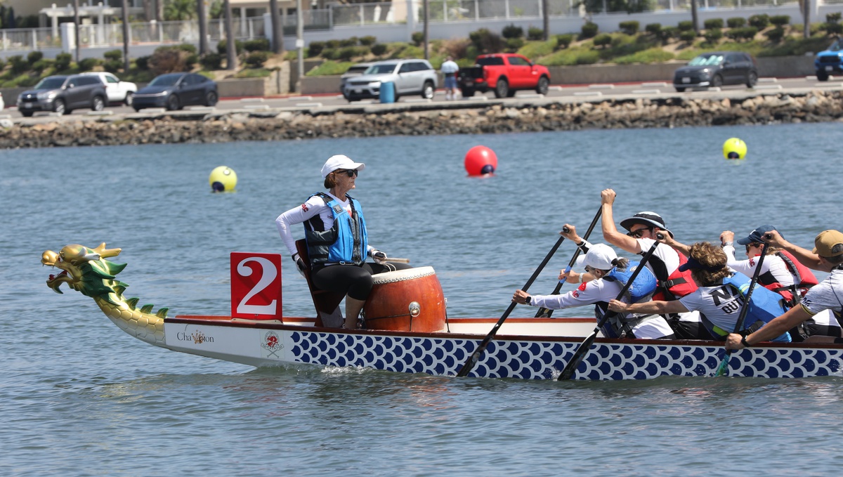 Long Beach Ejderha Teknesi Festivali Başladı