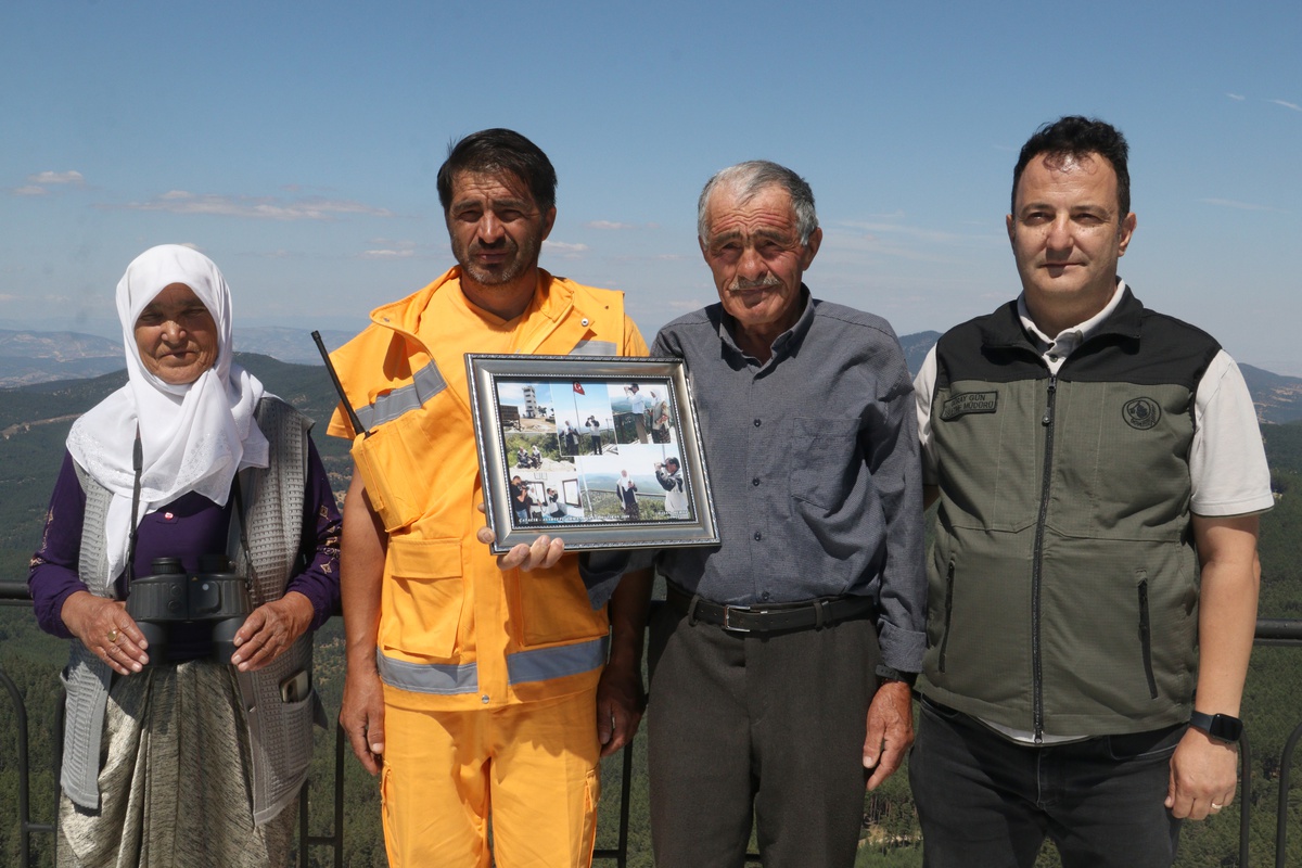 Aile Geleneği: Yangın Gözetleme Kulesinde 10 Yıl
