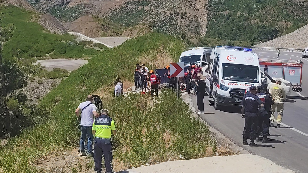 Feci Kazada 5 Ölü, 2 Yaralı