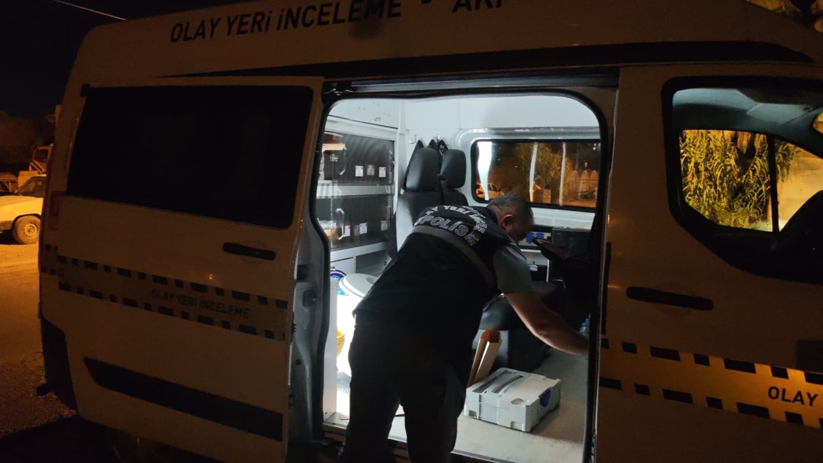 Antalya\'da Silahlı Saldırı: 3 Yaralı