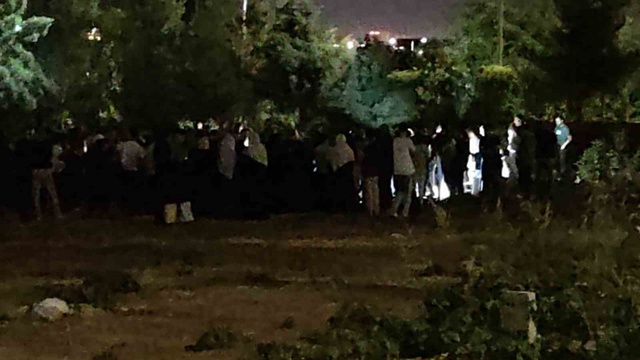 Batman'da mezarlıkta silahlı saldırı: AK Partili yönetici ile oğlu ve yeğeni hayatını kaybetti