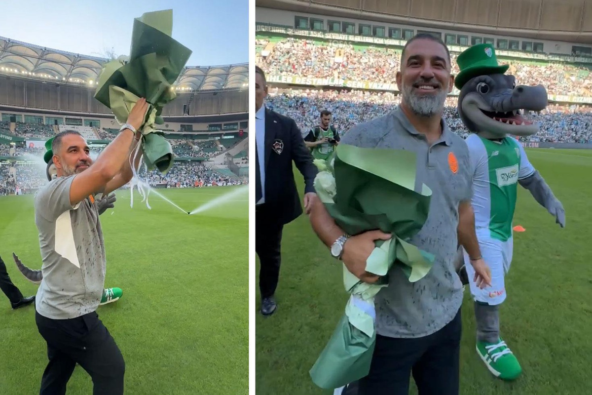 Bursaspor tribünlerinden Arda Turan'a sevgi seli! Tüm stat o sesle inledi