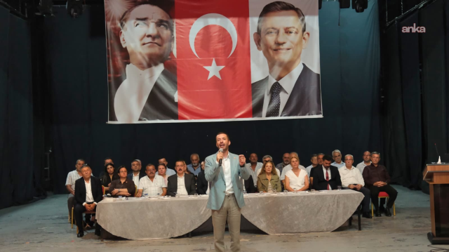 CHP'deki bölünme devam ediyor: Belediye başkanı istifa etti