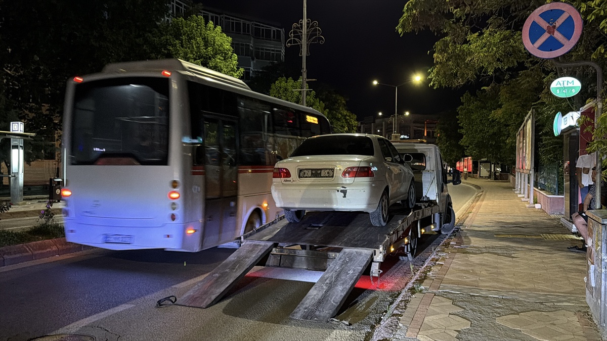 Edirne\'de Şok Uygulama: 21 Sürücüye Cezayı Kapat