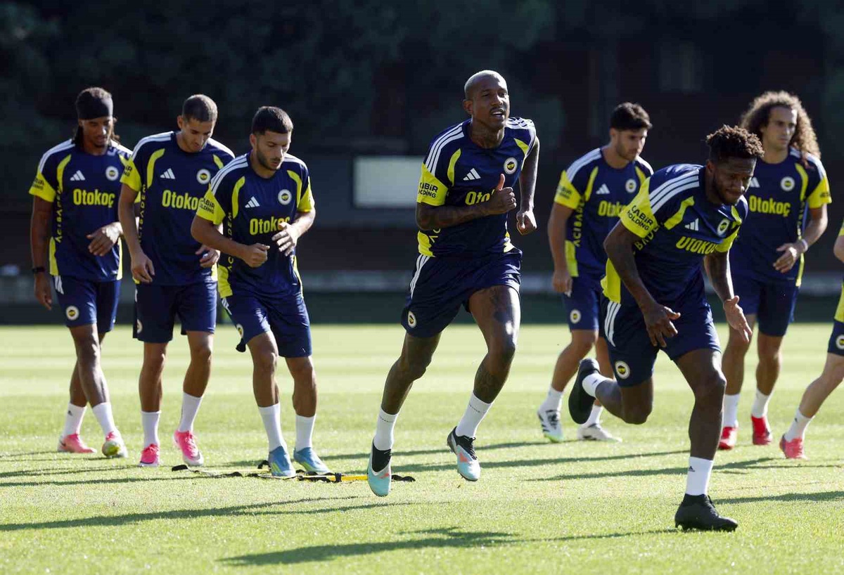 Fenerbahçe, Gornik Zabrze Hazırlıklarını Sürdürüyor