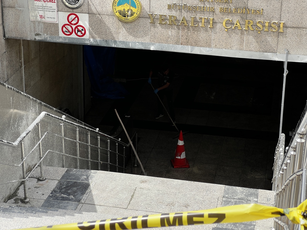 Beton Mikserinin Pompası Patladı: 1 Yaralı