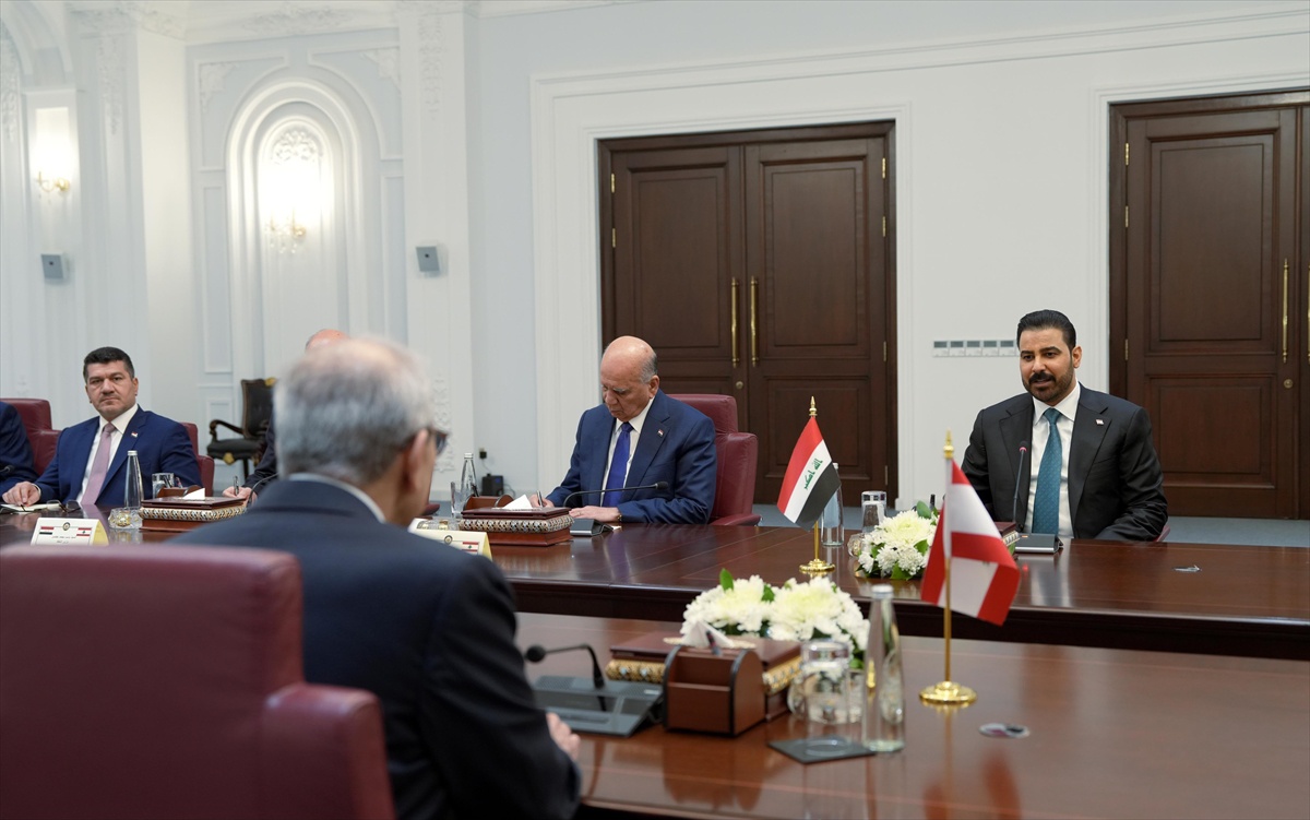 Irak ve Lübnan Liderlerinden İşbirliği Toplantısı
