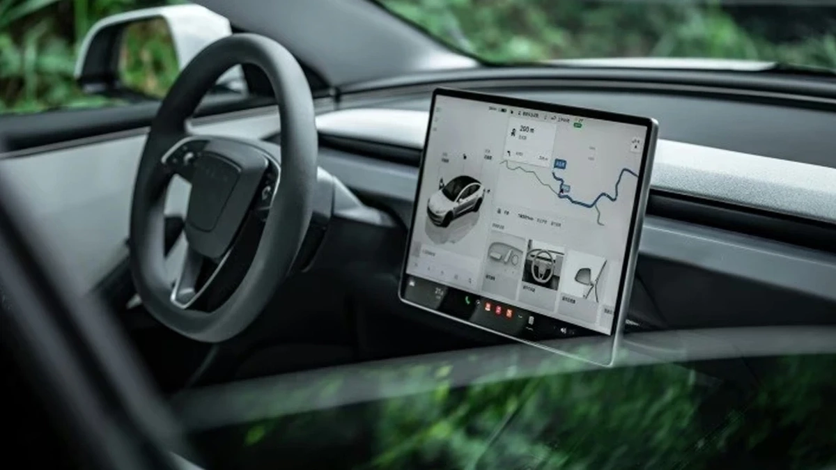 Fransa, Tesla\'nın FSD Yazılımına Veto Etti